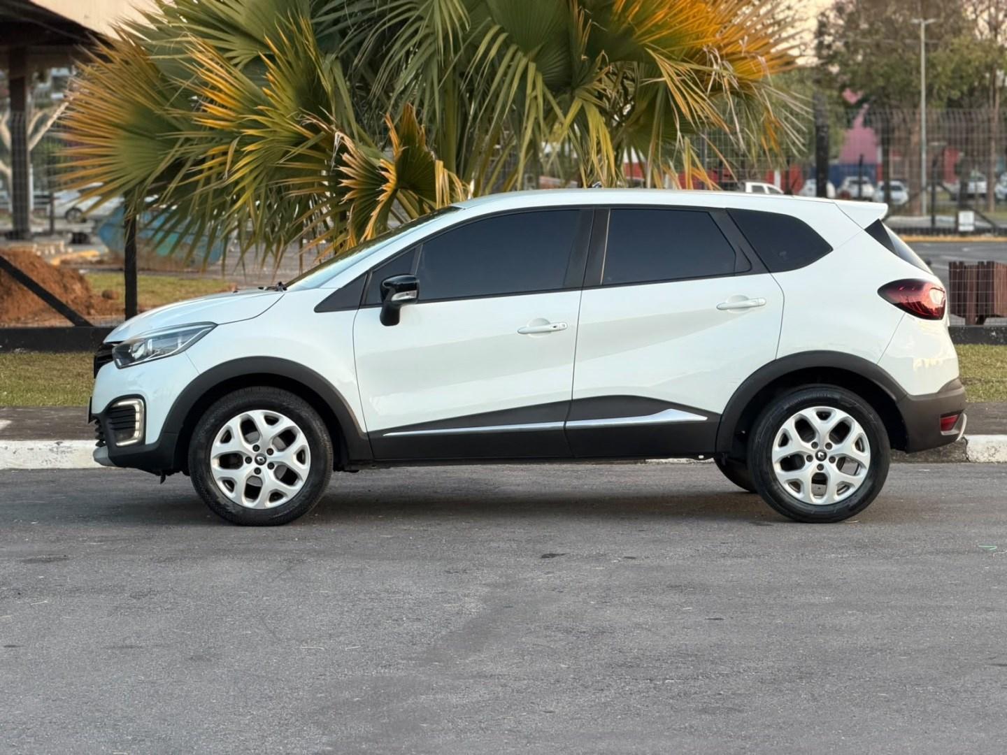 RENAULT Captur - Foto