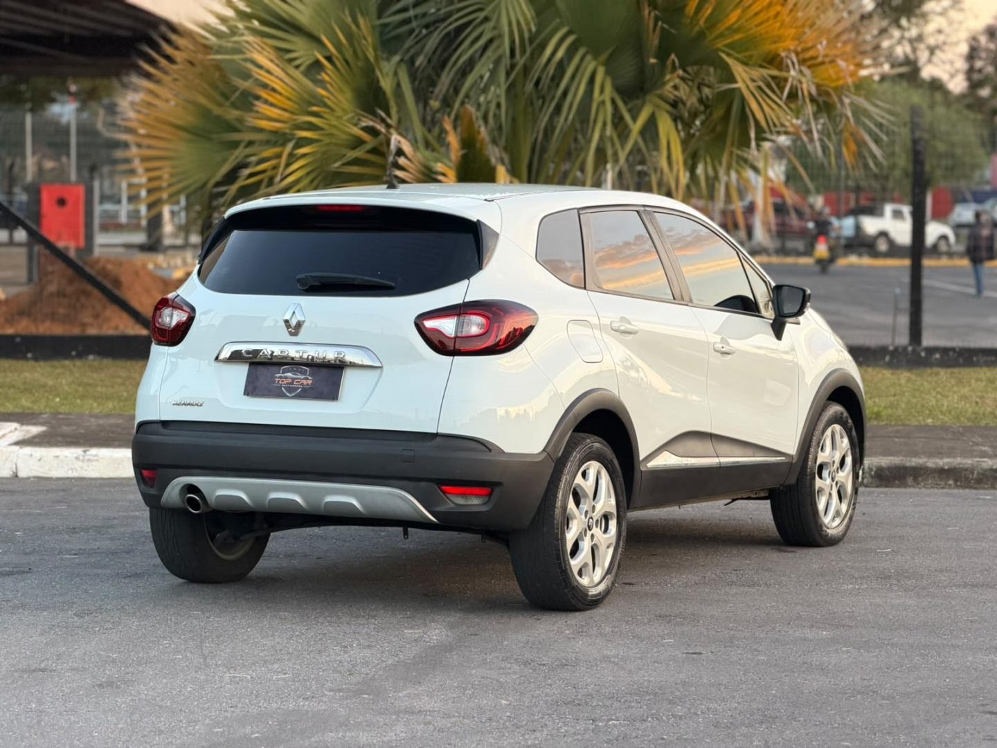 RENAULT Captur - Foto