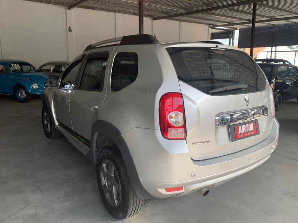 RENAULT Duster - Foto