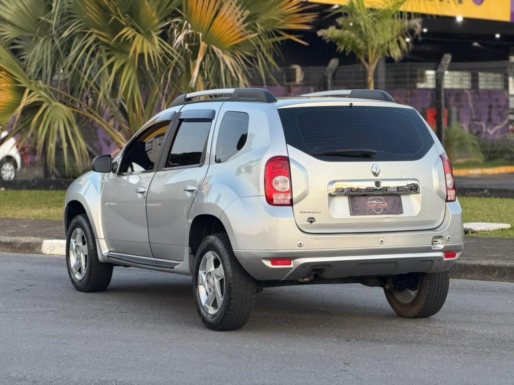 RENAULT Duster - Foto