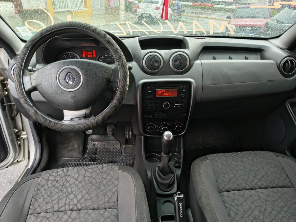 RENAULT Duster - Foto