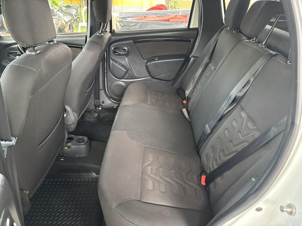 RENAULT Duster - Foto