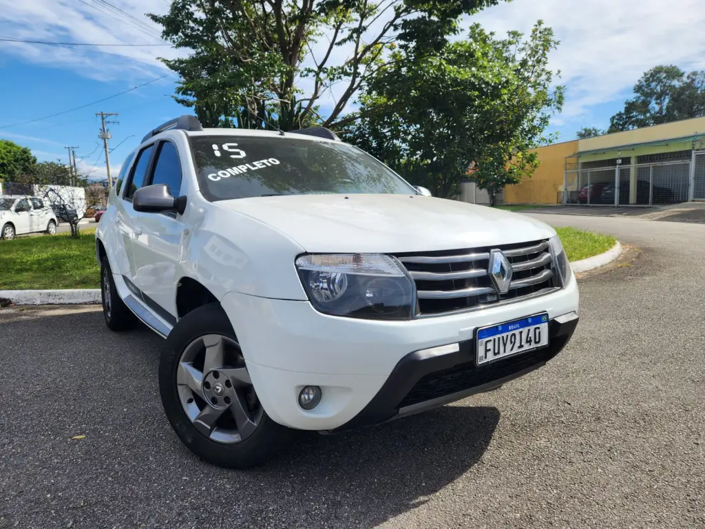 RENAULT Duster