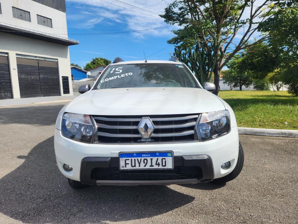 RENAULT Duster - Foto