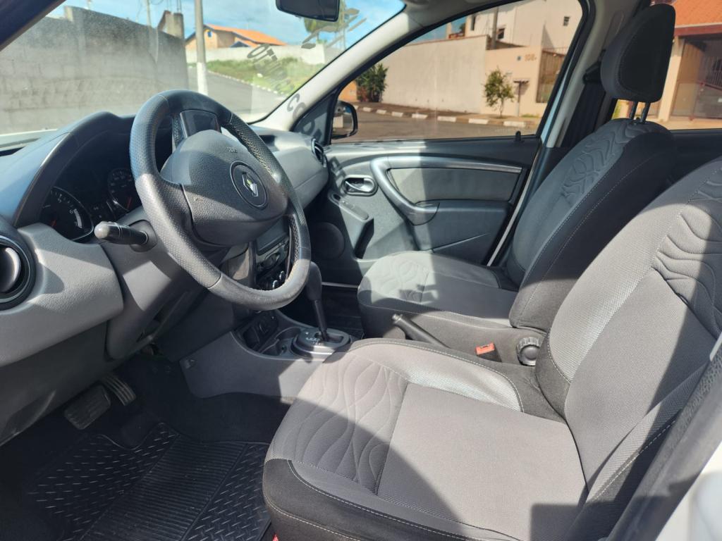 RENAULT Duster - Foto