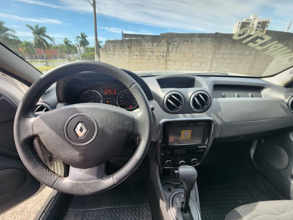 RENAULT Duster - Foto