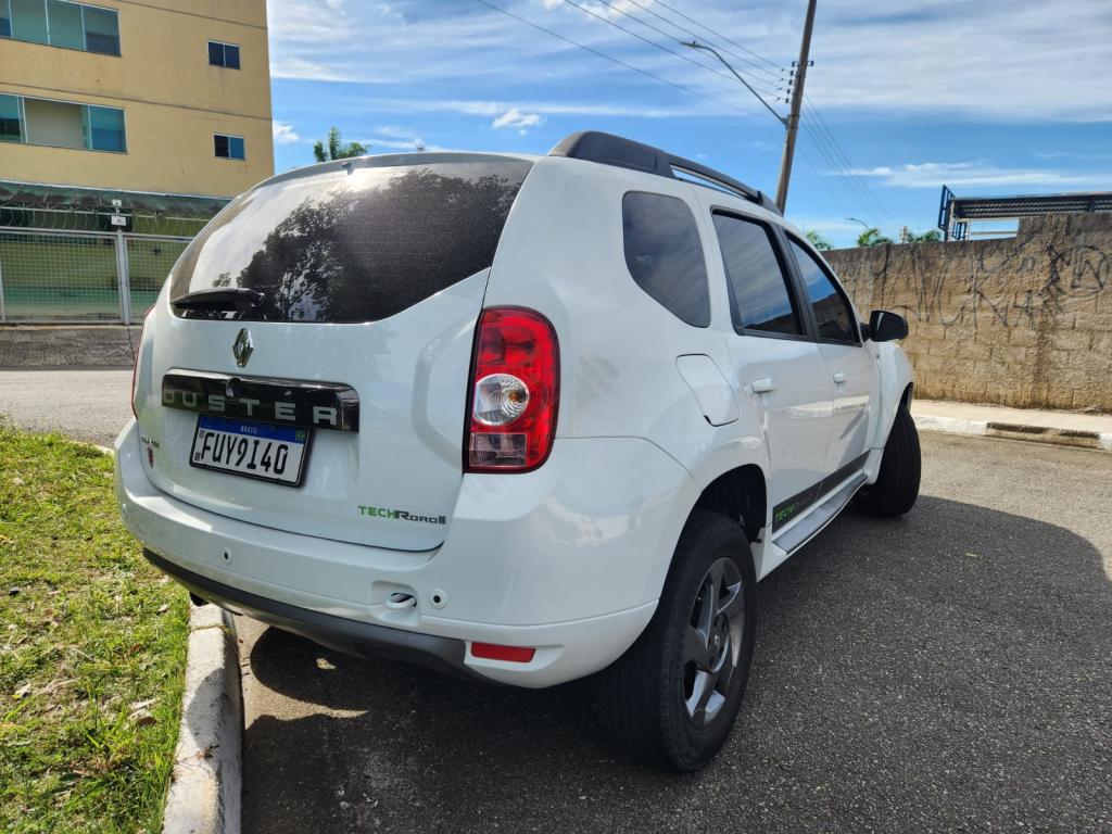 RENAULT Duster - Foto