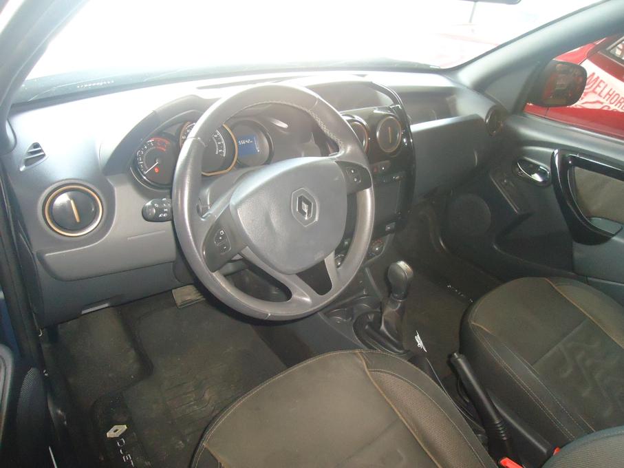 RENAULT Duster - Foto