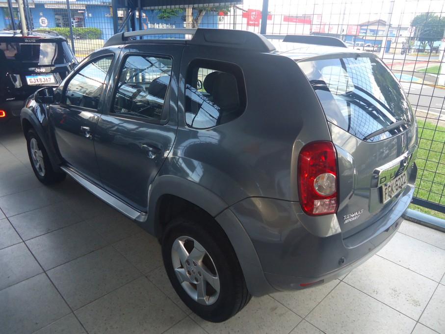 RENAULT Duster - Foto