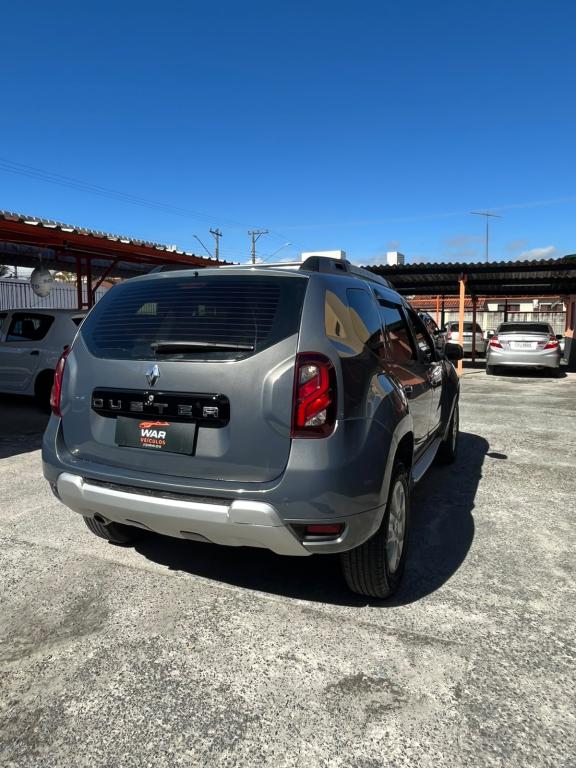 RENAULT Duster - Foto