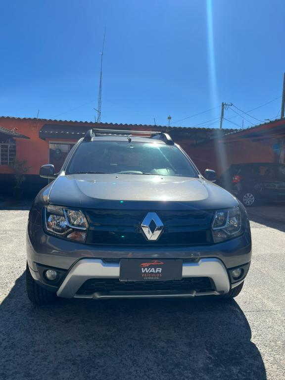 RENAULT Duster - Foto