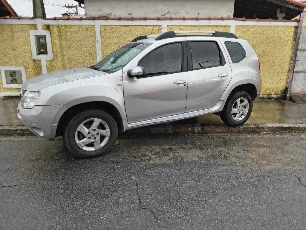 RENAULT Duster - Foto