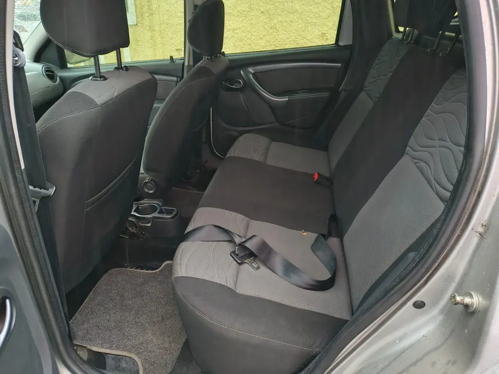 RENAULT Duster - Foto