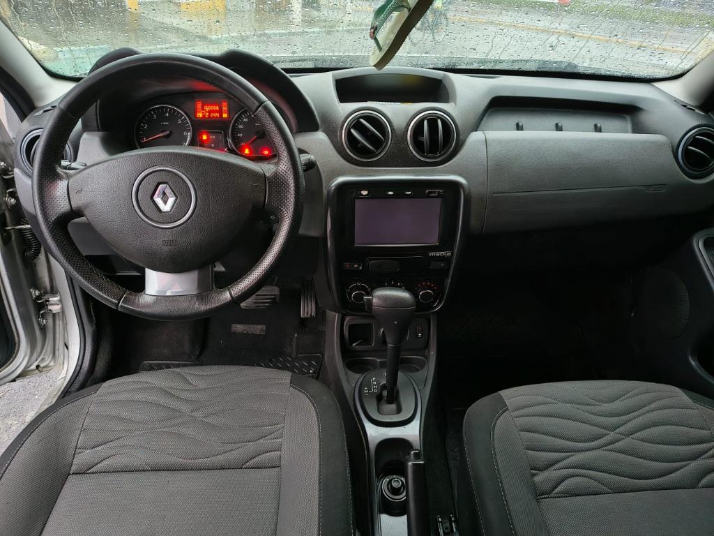 RENAULT Duster - Foto