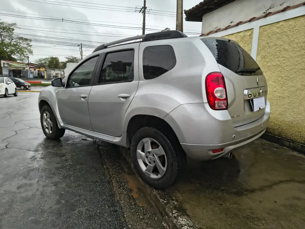 RENAULT Duster - Foto