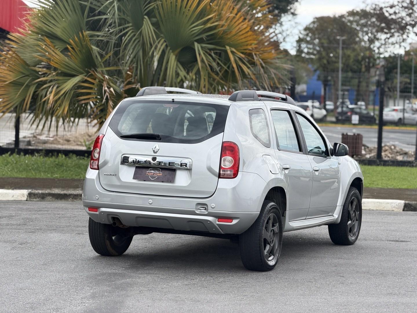 RENAULT Duster - Foto