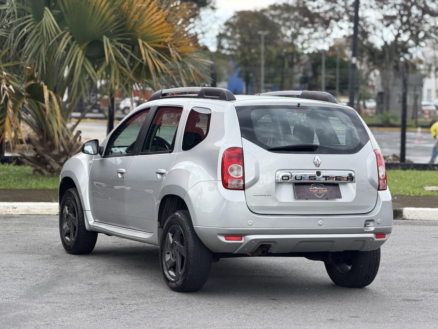 RENAULT Duster - Foto