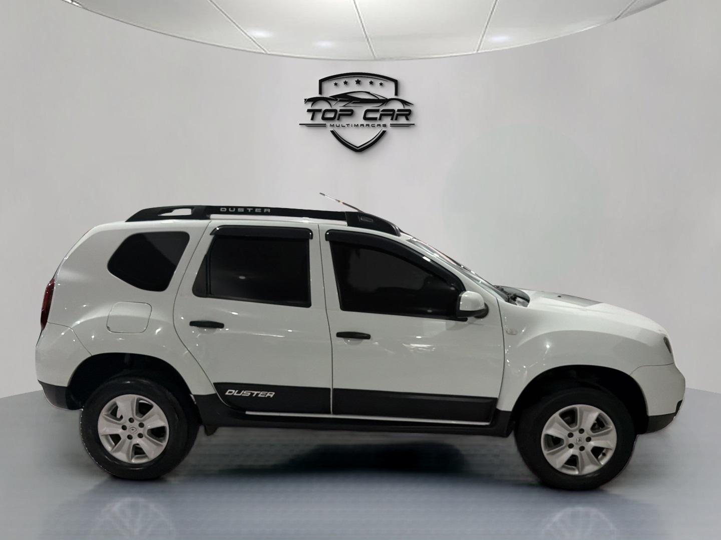 RENAULT Duster - Foto