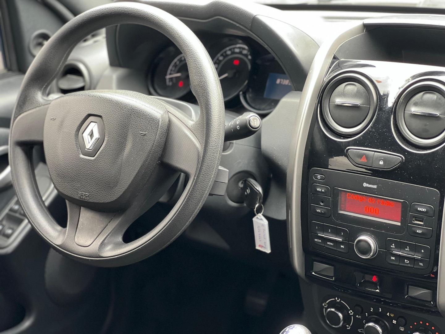 RENAULT Duster - Foto