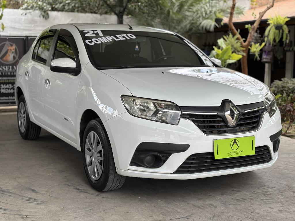 RENAULT Logan - Foto