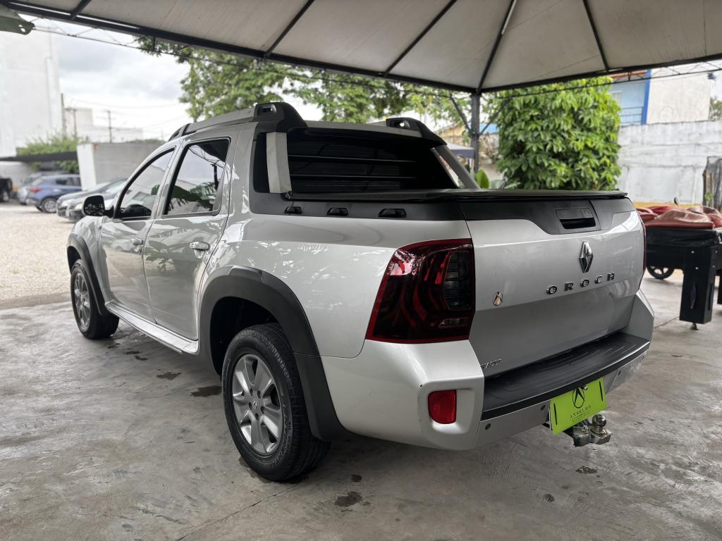 RENAULT Oroch - Foto