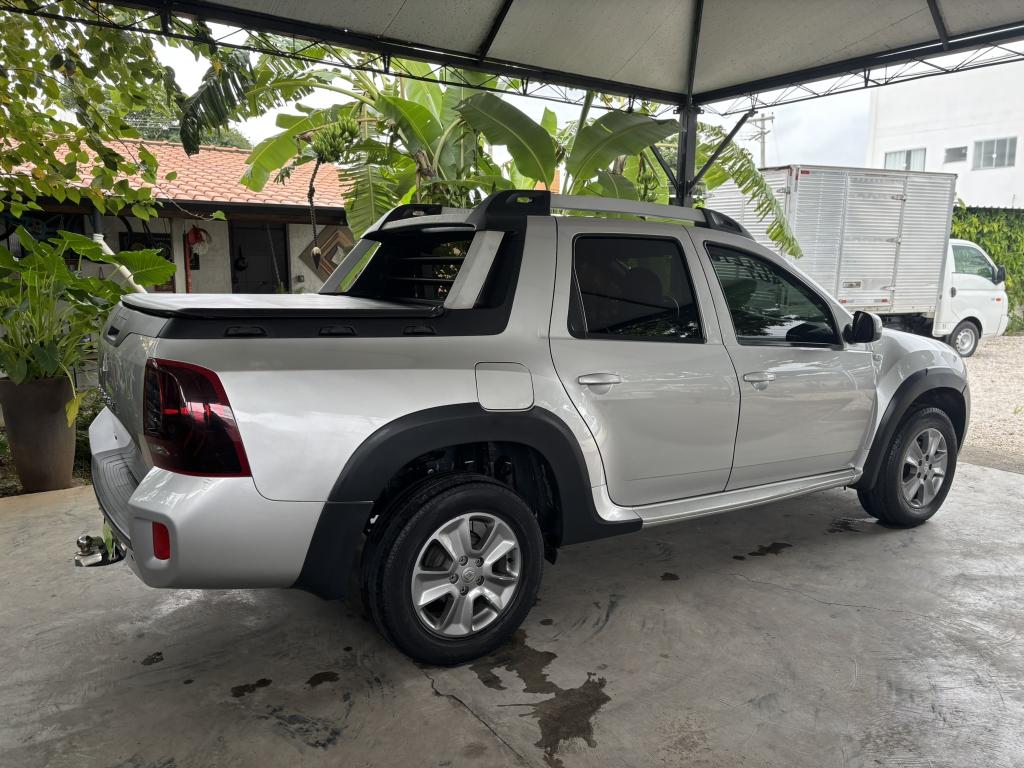 RENAULT Oroch - Foto