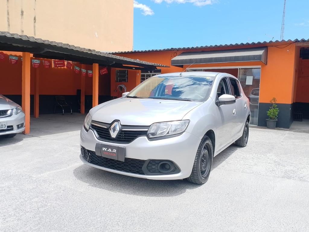 RENAULT Sandero - Foto