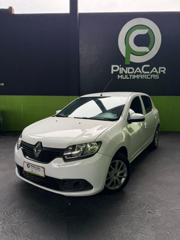 RENAULT Sandero - Foto