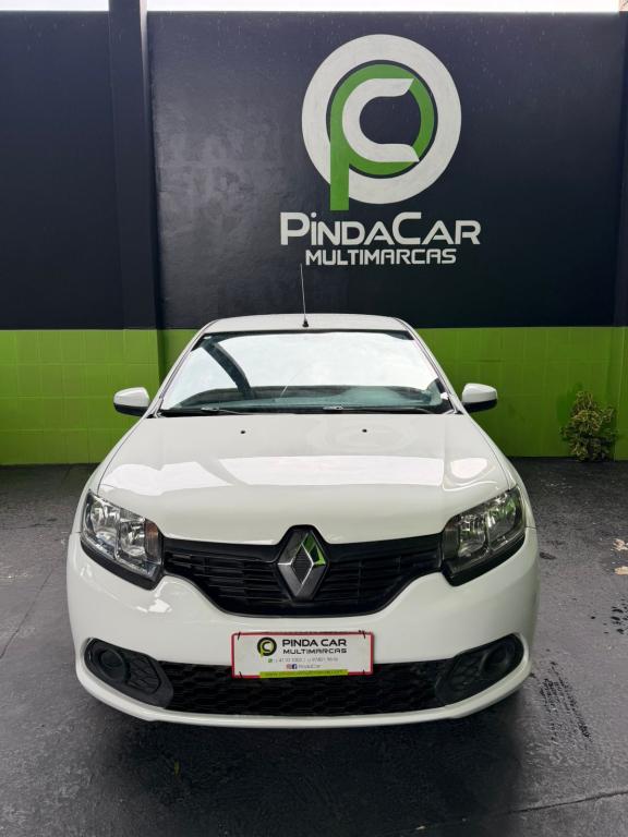 RENAULT Sandero - Foto