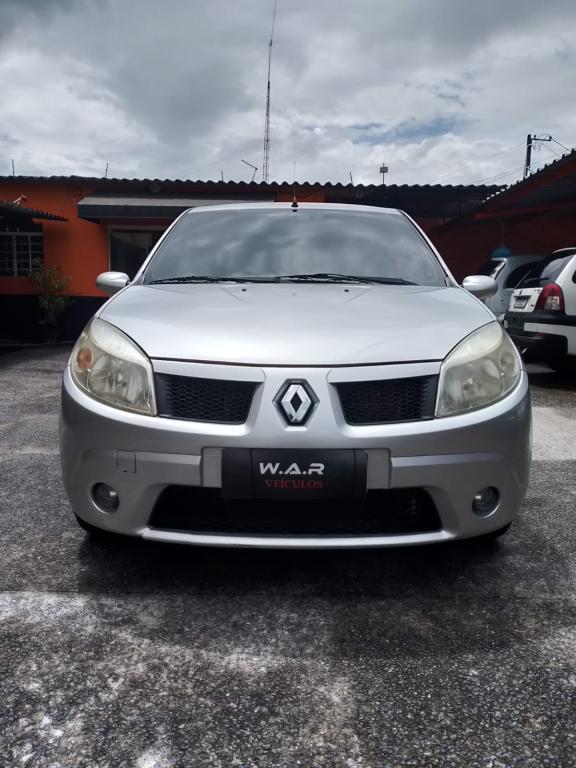 RENAULT Sandero - Foto
