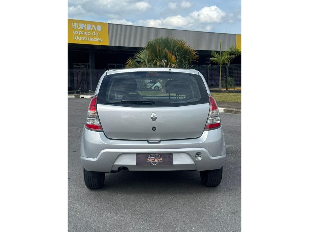 RENAULT Sandero - Foto