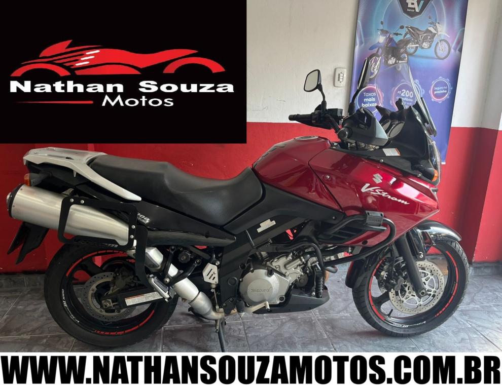 SUZUKI V-Strom DL 1000 - Foto