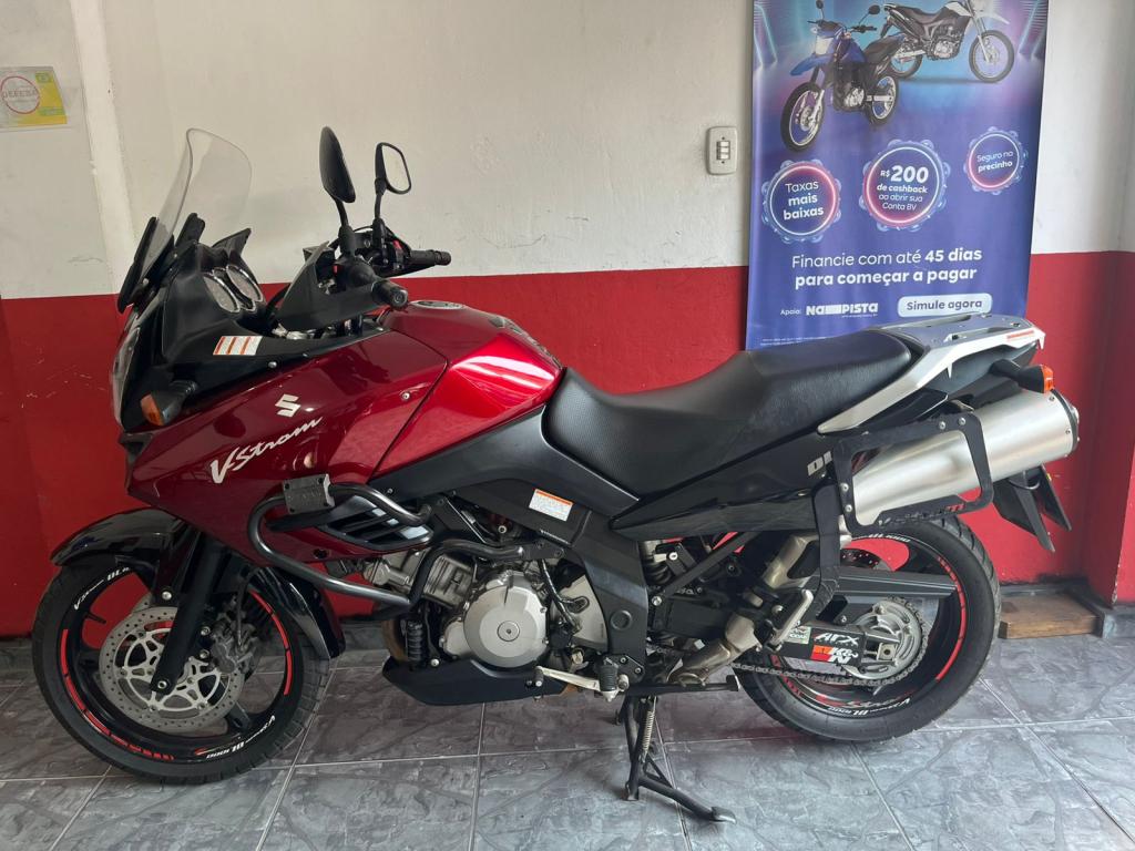 SUZUKI V-Strom DL 1000 - Foto