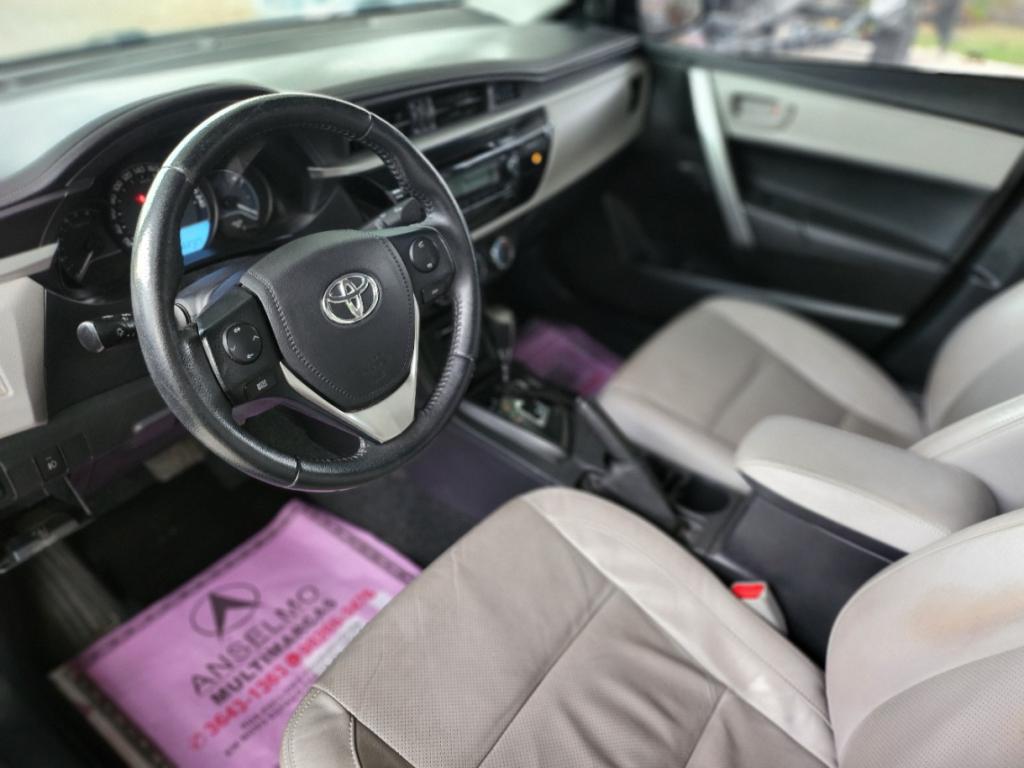 TOYOTA Corolla - Foto