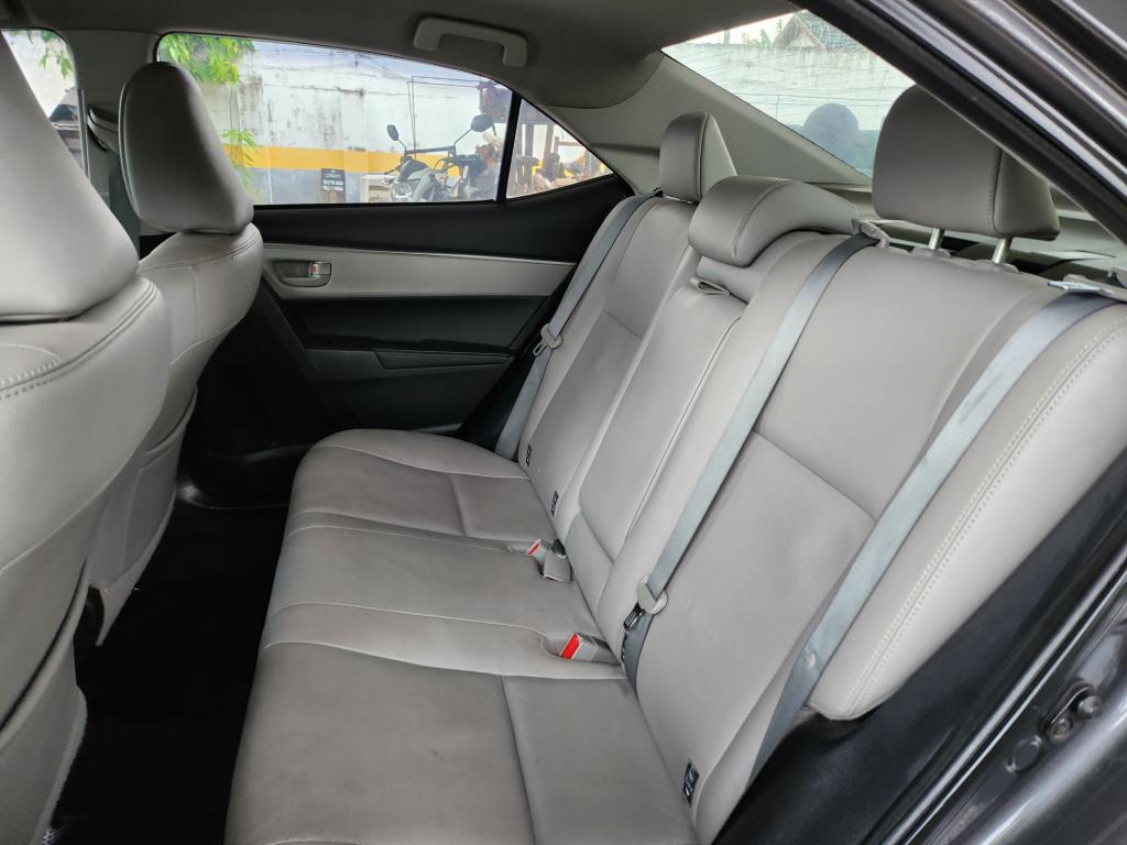 TOYOTA Corolla - Foto