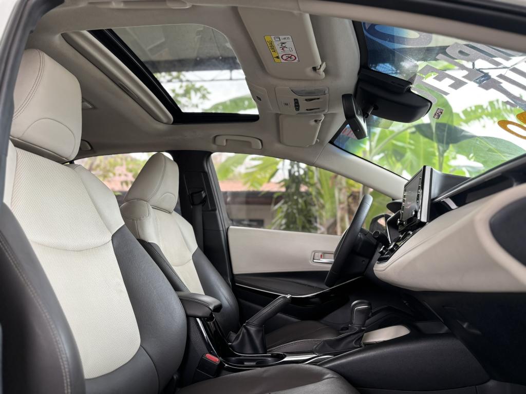 TOYOTA Corolla - Foto