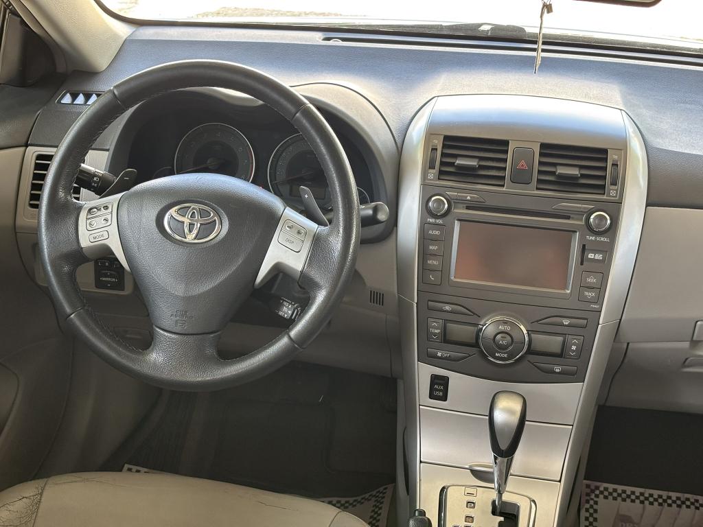 TOYOTA Corolla - Foto