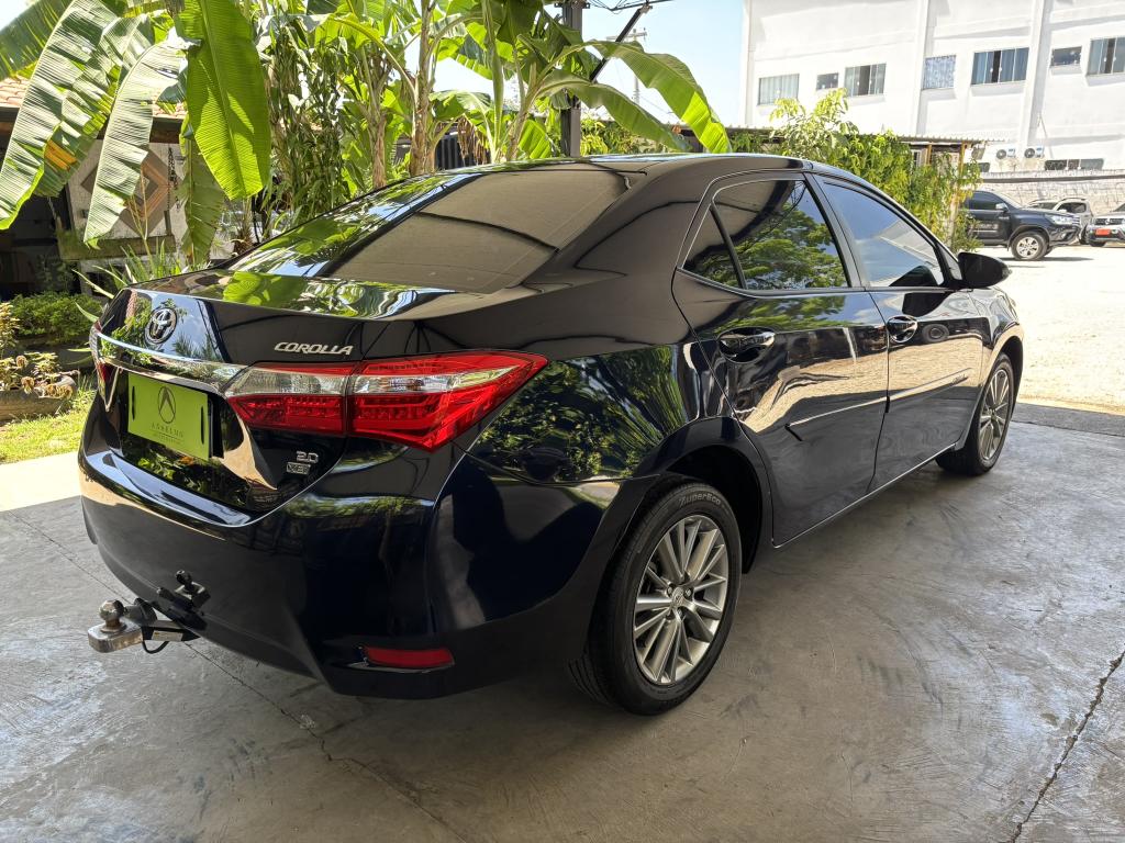 TOYOTA Corolla - Foto