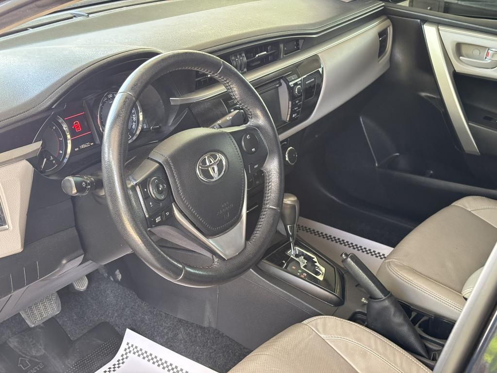 TOYOTA Corolla - Foto