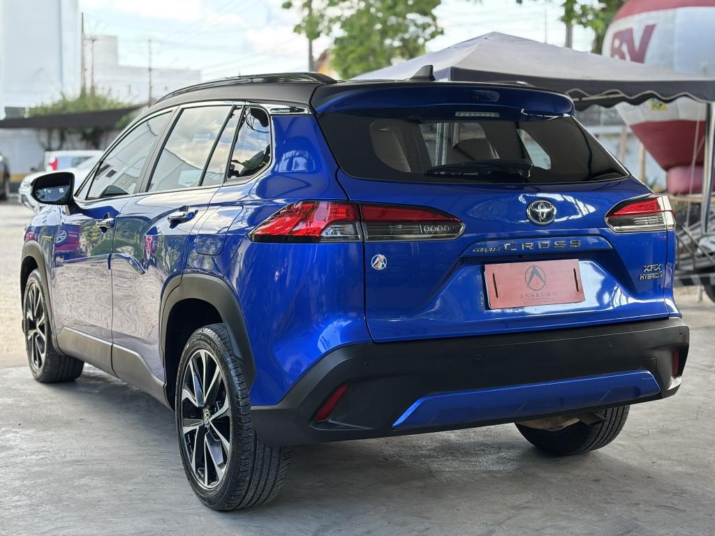 TOYOTA Corolla Cross - Foto