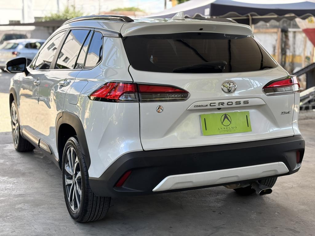 TOYOTA Corolla Cross - Foto