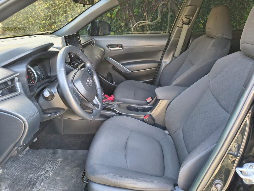 TOYOTA Corolla Cross - Foto