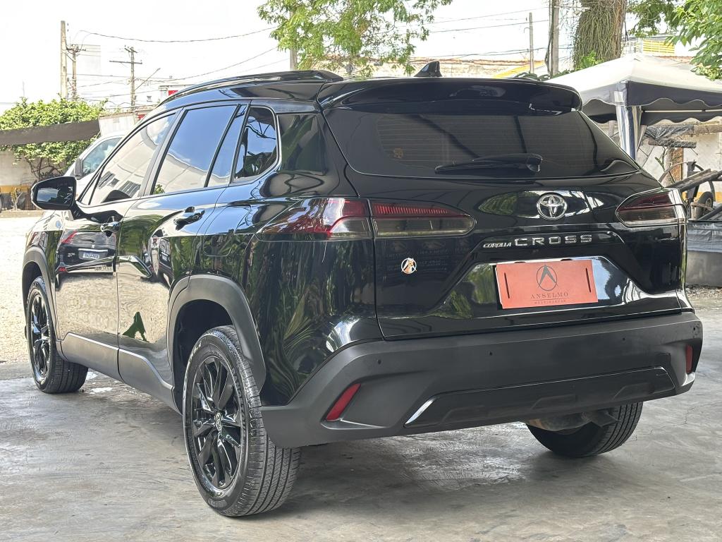 TOYOTA Corolla Cross - Foto
