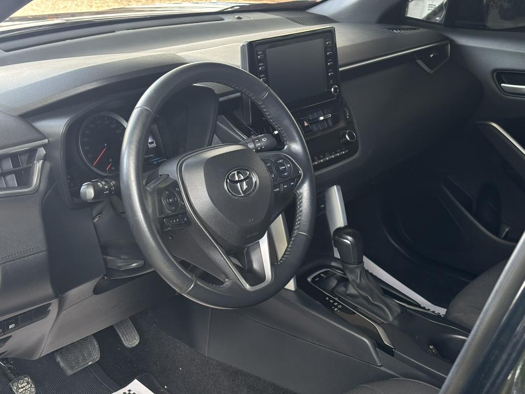 TOYOTA Corolla Cross - Foto