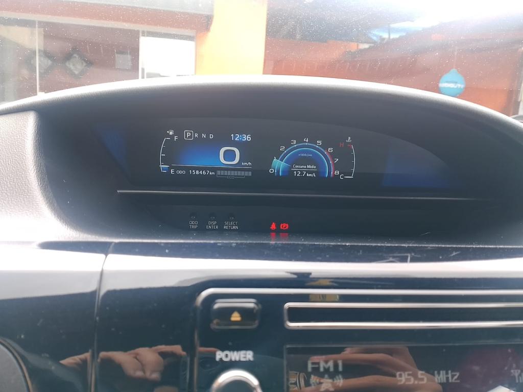 TOYOTA Etios Hatch - Foto