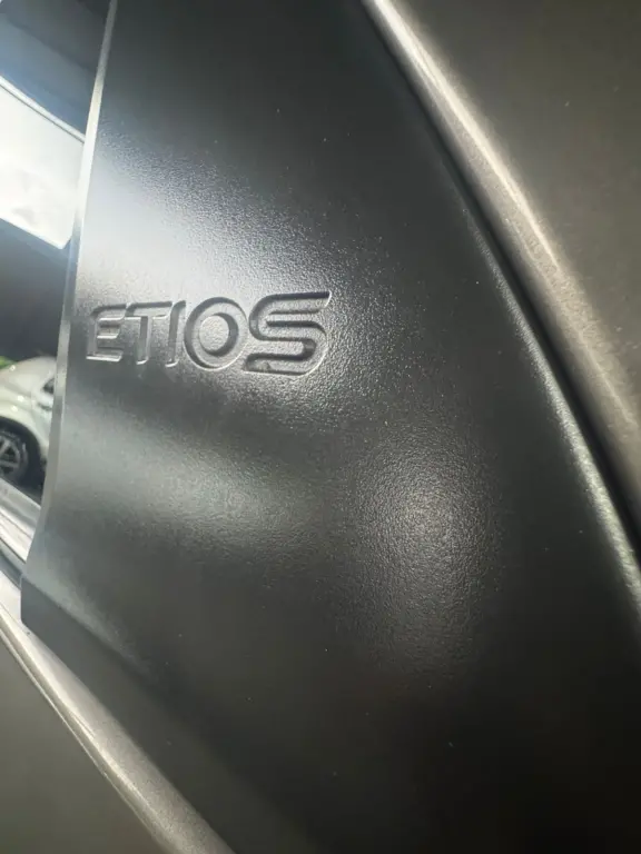 TOYOTA Etios Sedan - Foto