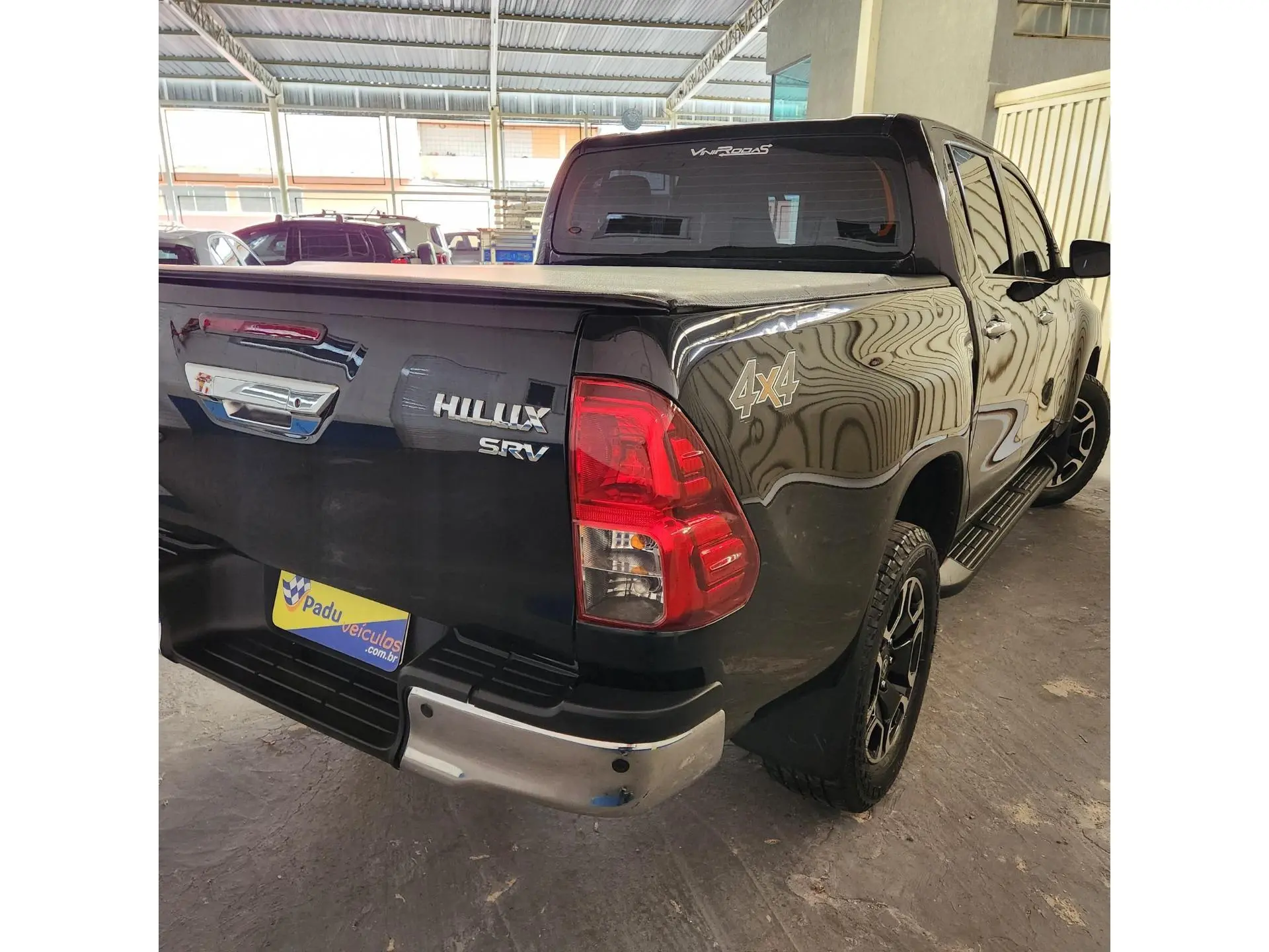 TOYOTA Hilux Caminhonete - Foto