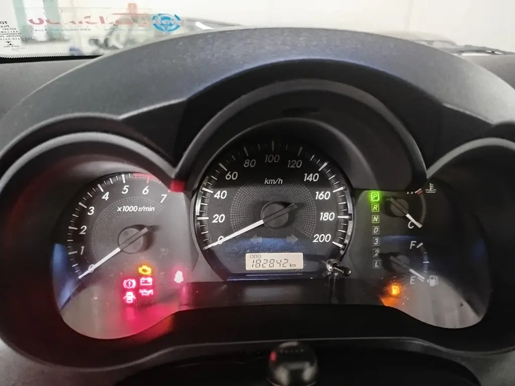 TOYOTA Hilux Caminhonete - Foto