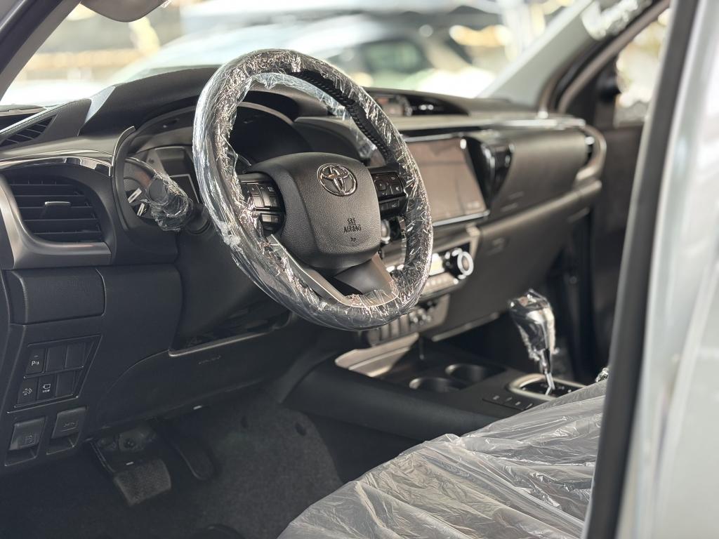 TOYOTA Hilux Caminhonete - Foto