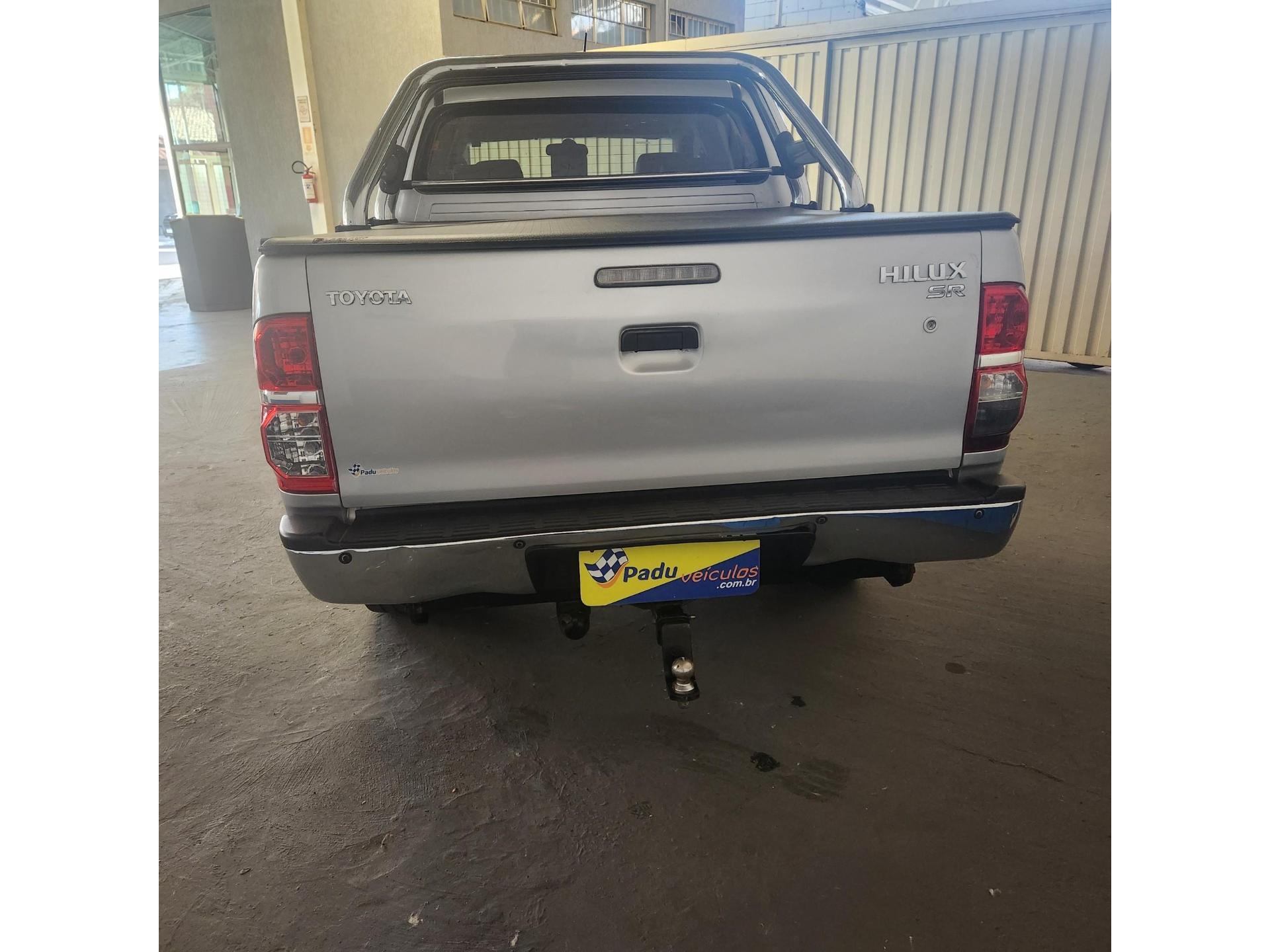 TOYOTA Hilux Caminhonete - Foto